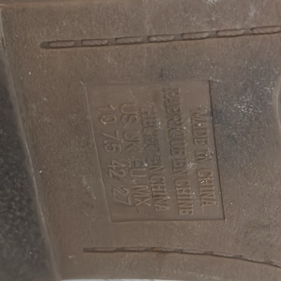 American Eagle Flat Leather Strap sandals brown/tan Size 10 - Picture 8 of 10